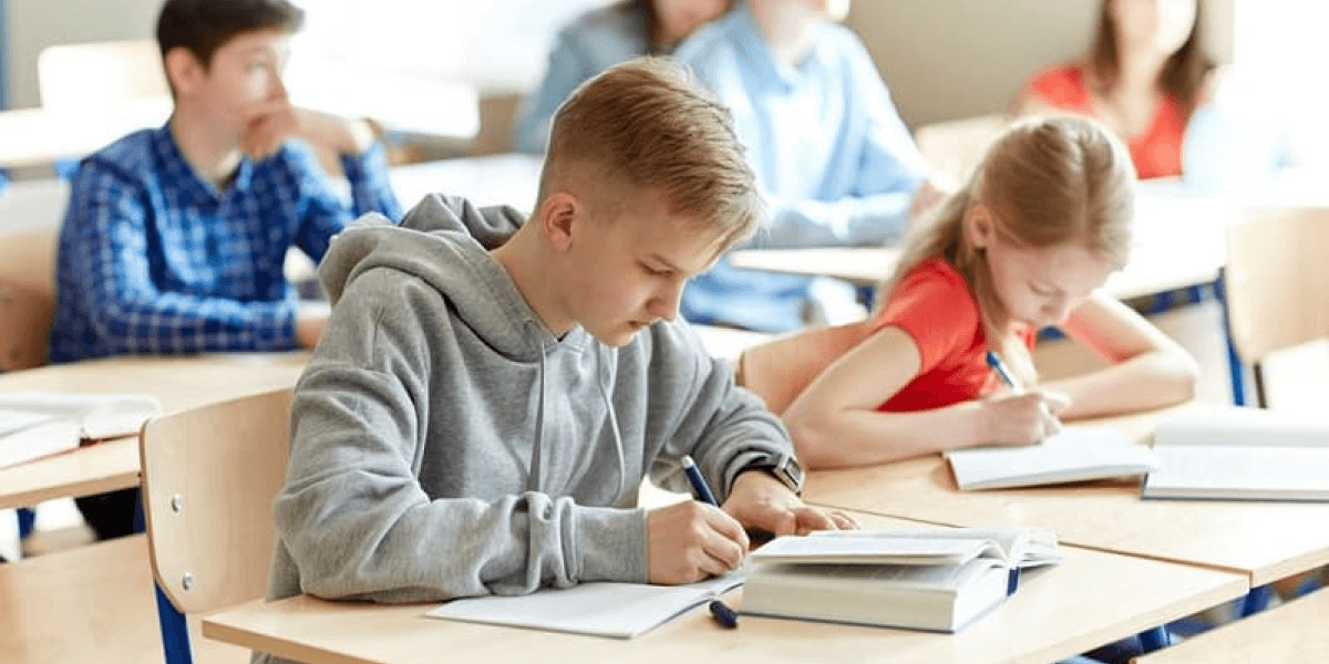 Каков был бы результат, если бы один ученик учился у трёх учителей?